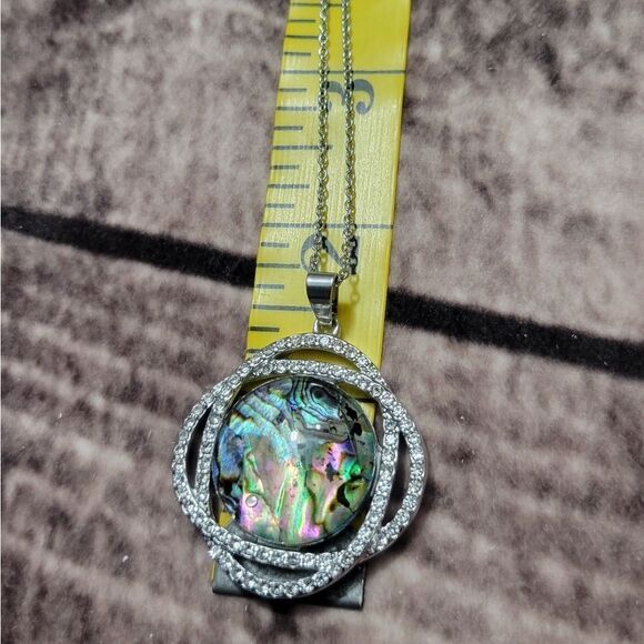 Abalone Shell and White Austrian Crystal Curvy Round Pendant Necklace - Picture 4 of 13